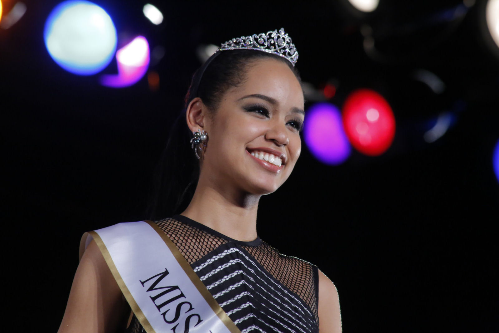 Miss Japão negra incomoda e gera polêmica