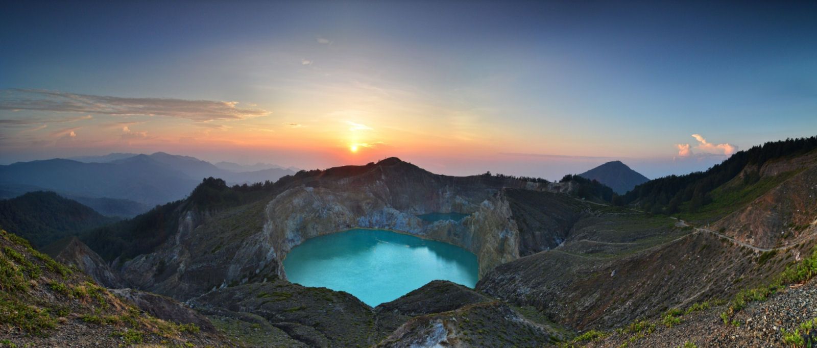 Cratera do vulco Kelimutu, Indonsia